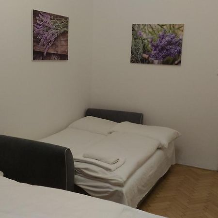 Modern Apartment Perlova Prag Exterior foto